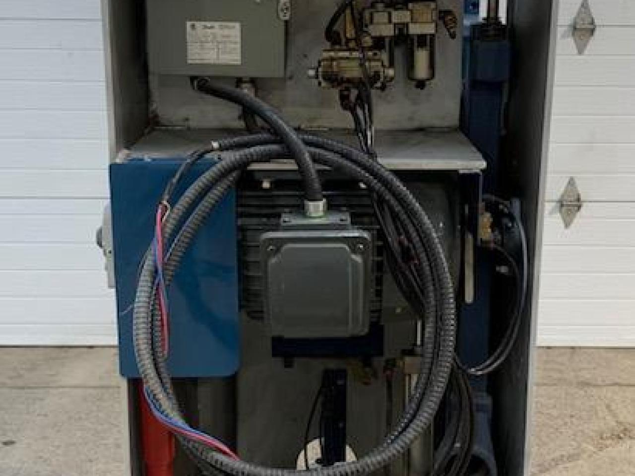 Nelson Atkinson KNA-1200