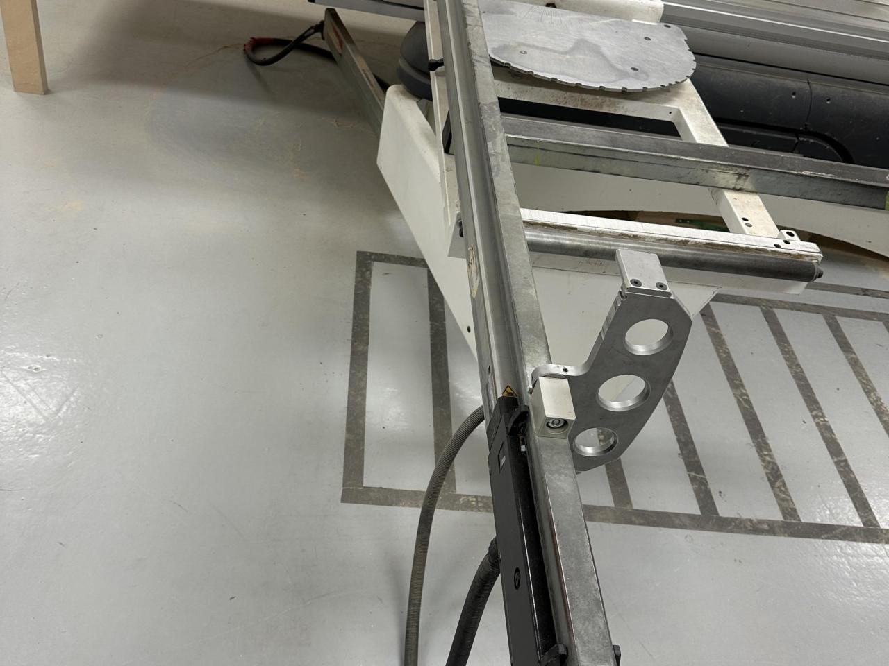 Panel saw