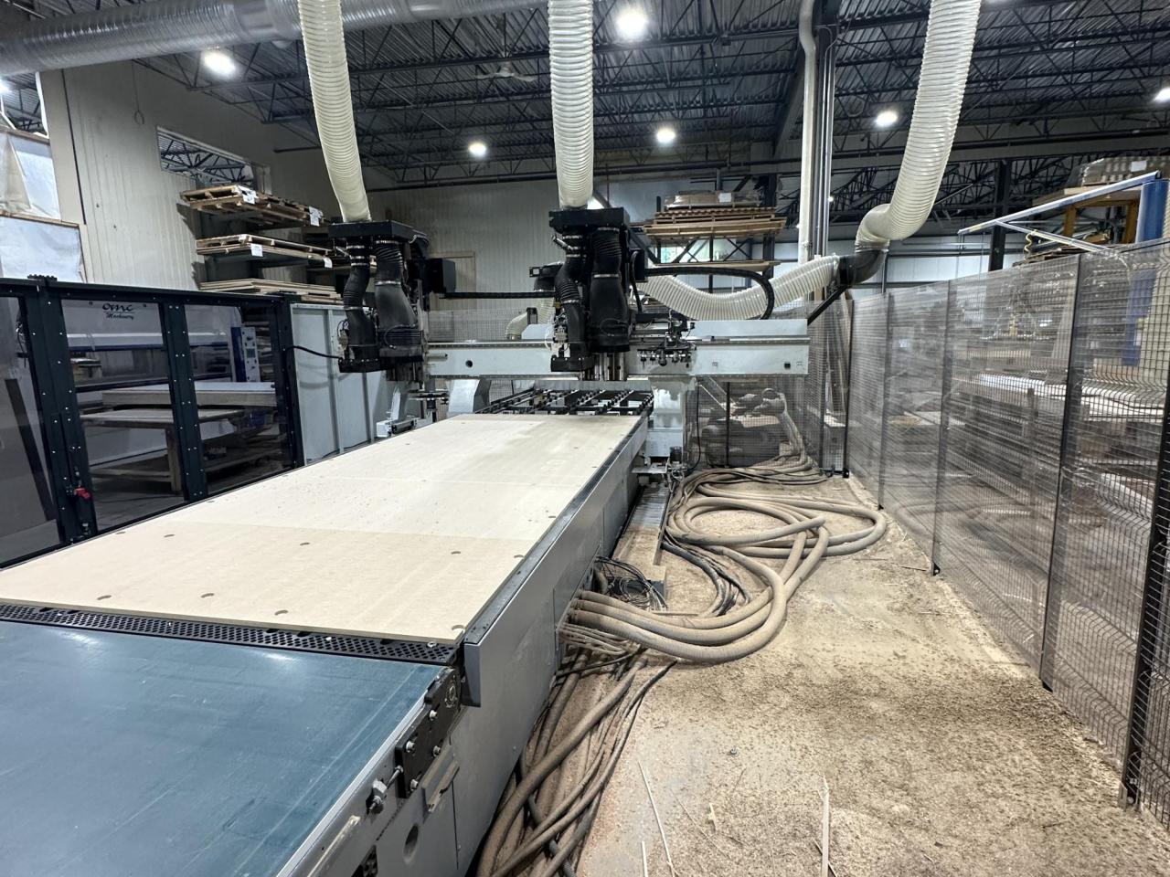 CNC Biesse Rover B 1536 High Dynamic 5’ x 12’ Chargement – Déchargement.