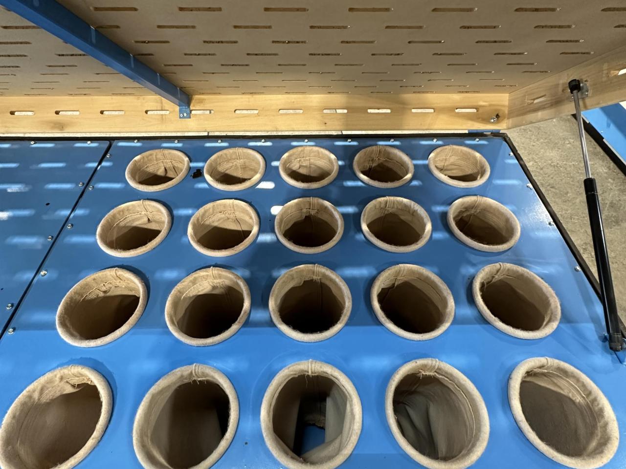 down-draft table